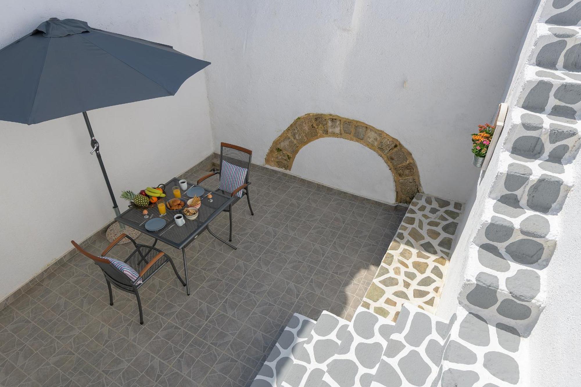 Rustic Self-Inn Rhodes City Dış mekan fotoğraf